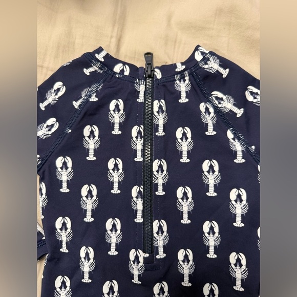 NWT Vineyard Vines Baby Lobster Long Sleeve One Piece Swimsuit Size 3-6 Months - Picture 5 of 9